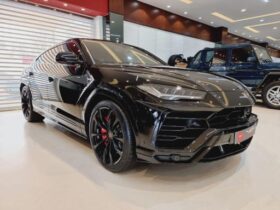 Lamborghini Urus 2021