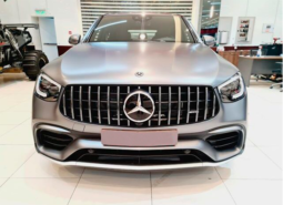 Mercedes-Benz GLC63 2021 full