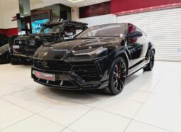 Lamborghini Urus 2021 full