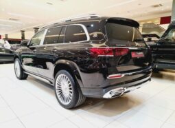 Mercedes-Benz Maybach GLS600 2021 full