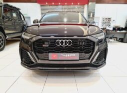 Audi RS Q8 2021 full