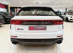 Audi RS Q8 2021 full