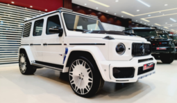 G800-Brabus-white-blue-interior-700x410