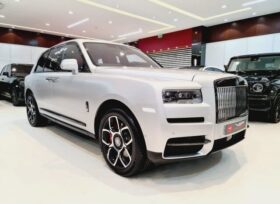 Rolls Royce Cullinan Black Badge 2021