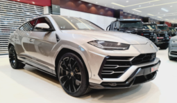 Lamborghini Urus 2021 full