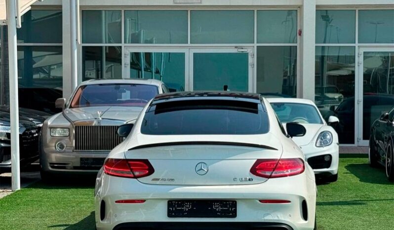 Mercedes-Benz AMG C 63 2017 full