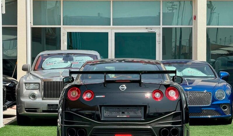 Nissan GT-R 2016 full