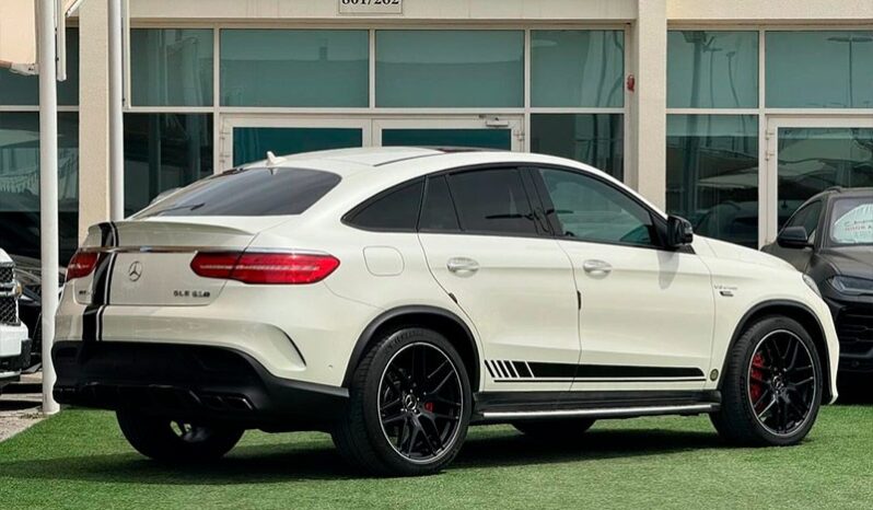 Mercedes-Benz AMG GLE 63 2018 full