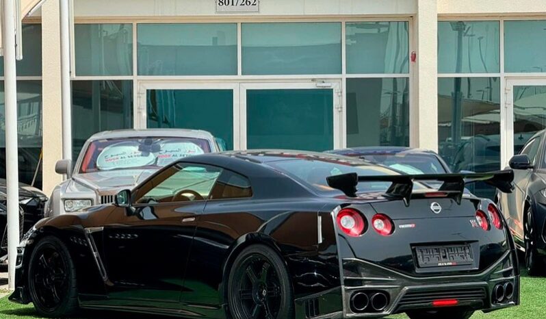 Nissan GT-R 2016 full