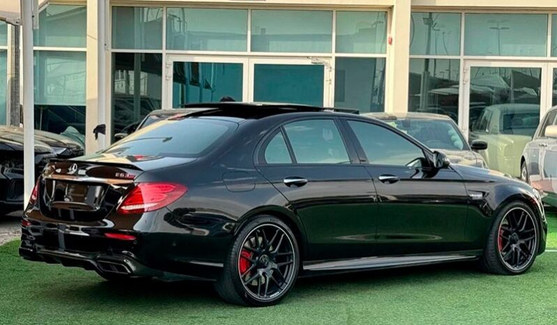 Mercedes-Benz AMG E 63 2018 full