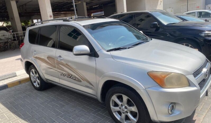 Used Toyota RAV4 2010 full