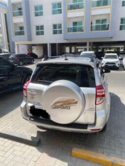 Used Toyota RAV4 2010 full