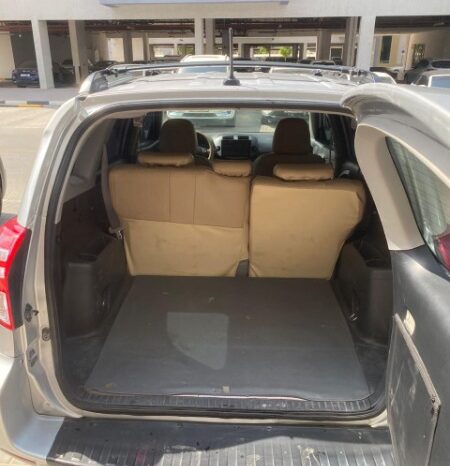 Used Toyota RAV4 2010 full